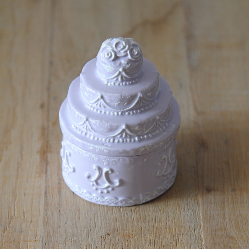 Virginia Casa Wedding Cake Box Klein Lila Cake Stands Bei Home Of Cake